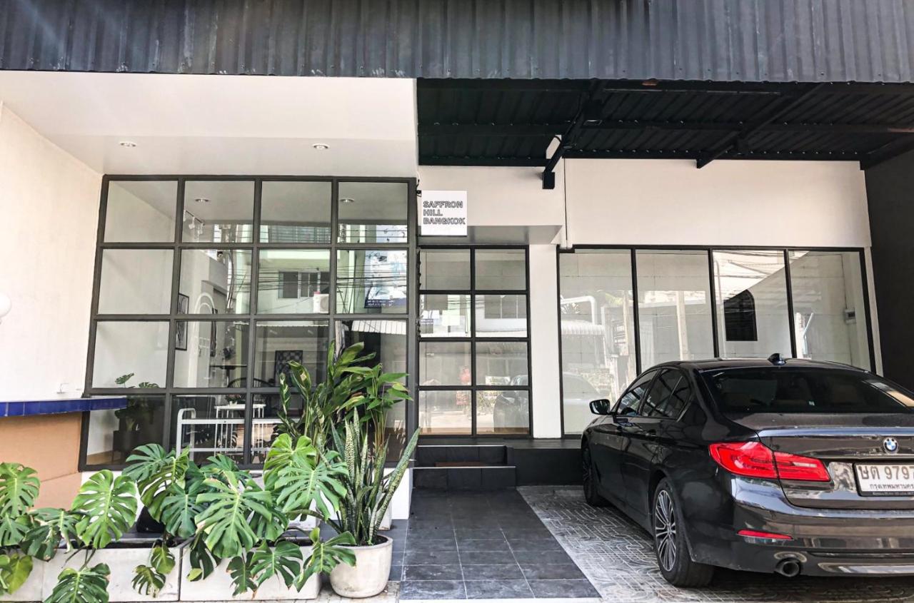 Saffron Hill Bangkok Hotel Exterior foto